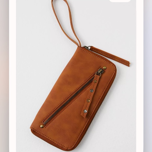 Free People Handbags - NWT Free People Distressed Vegan Wallet